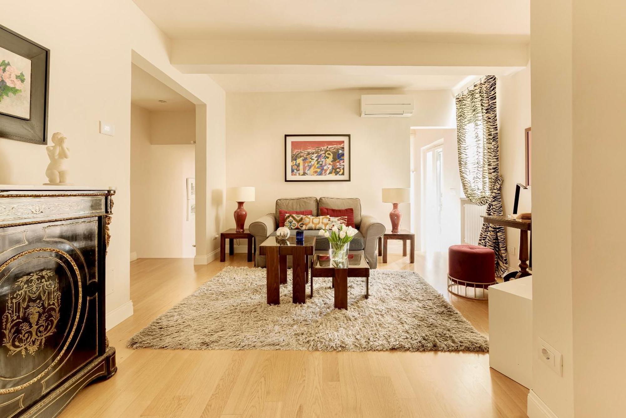 Apartamento Carmine Florença
